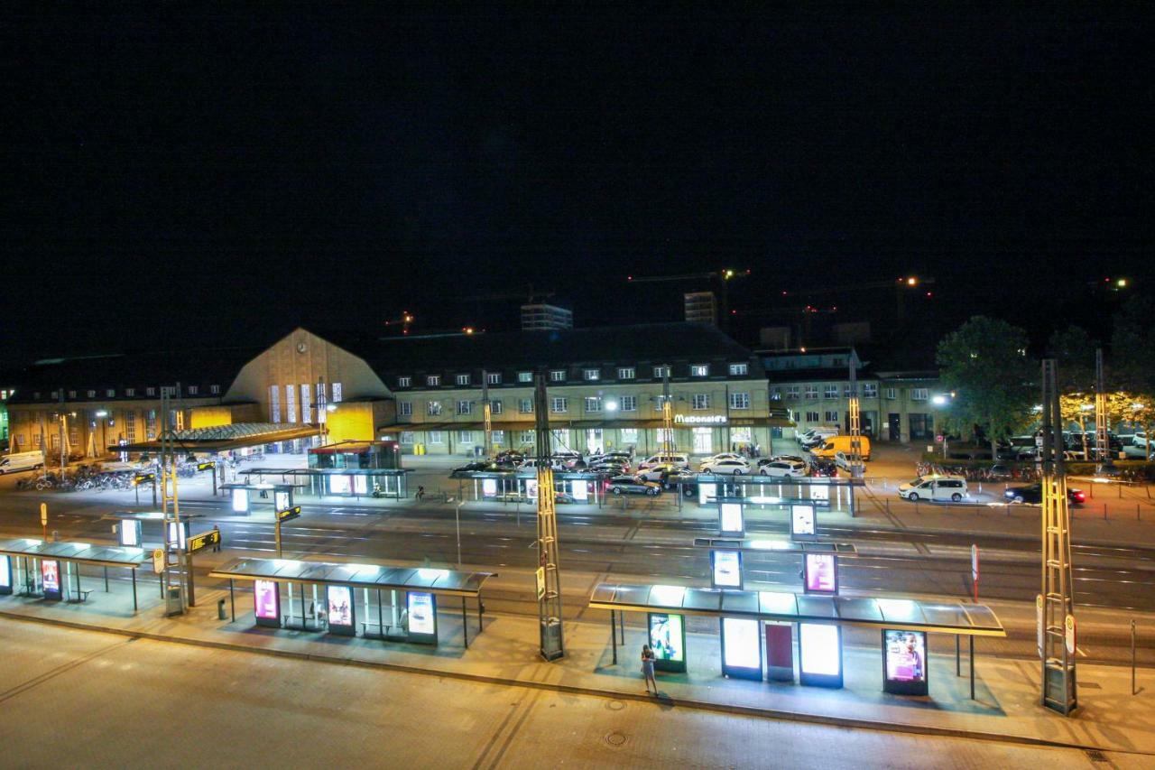 #Centralstation #130Qm Hauptbahnhof #Netflix Карлсруэ Экстерьер фото